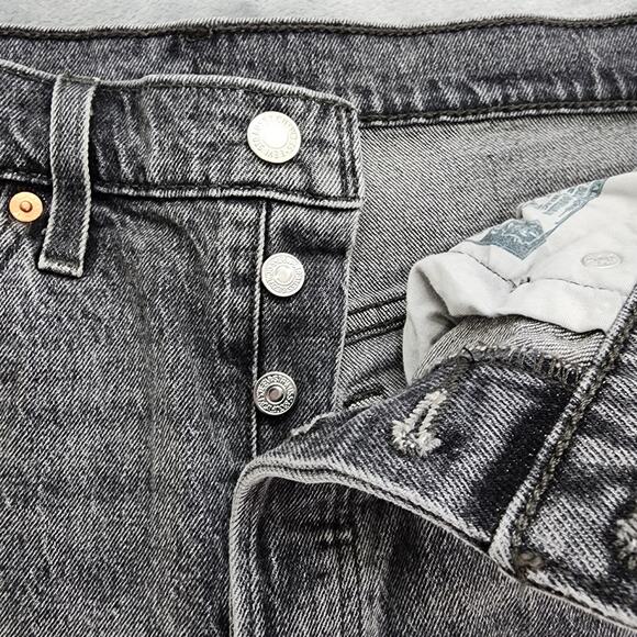 Levi's Shorts Womens W30 Faded Black Gray 501 High Rise Cut Off Button Fly - Picture 5 of 13